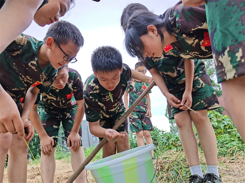 四川青少年特训学校环境